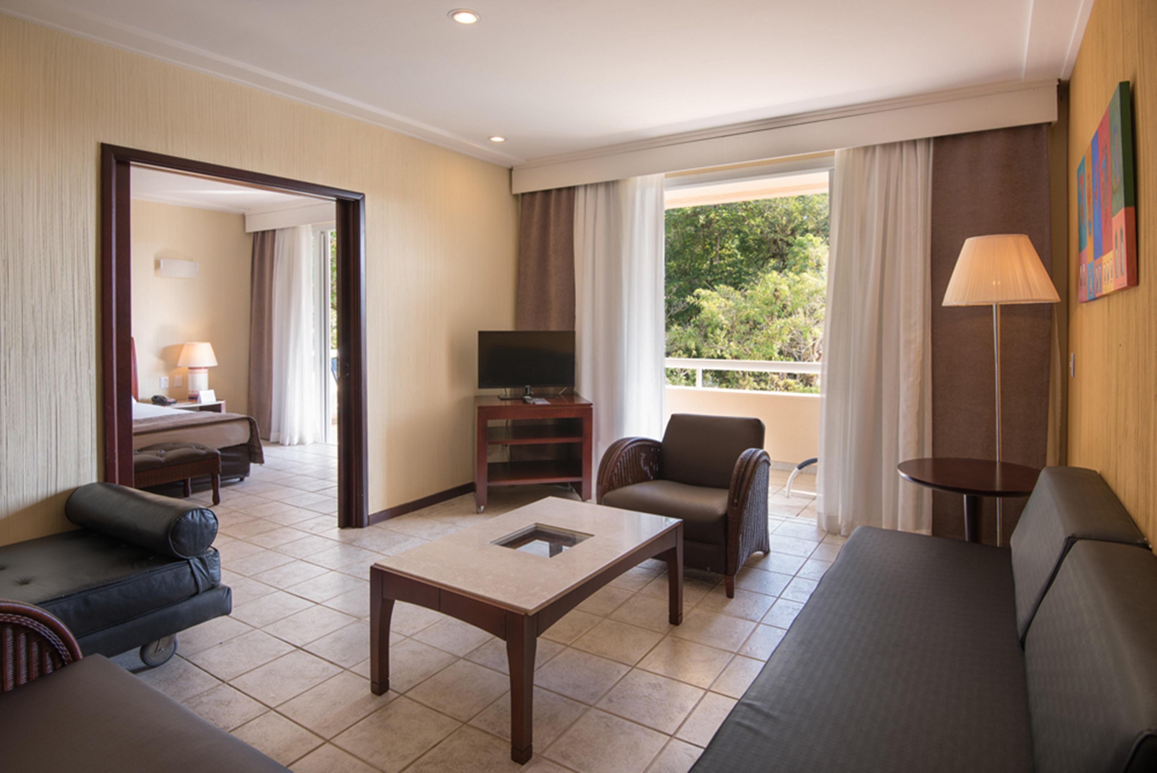 Vila Gale Eco Resort Angra Angra dos Reis Eksteriør billede A suite at the hotel